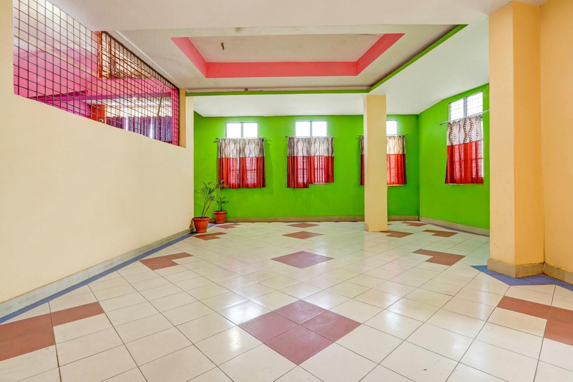 Oyo Flagship Hotel Samruddhi Lodge Nirmal  Exterior photo